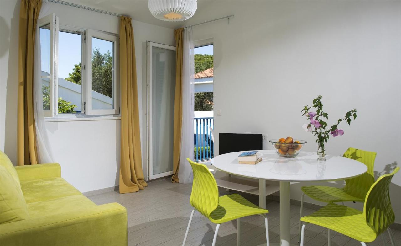קורצולה Aminess Vival Port9 Residence מראה חיצוני תמונה